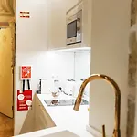 Exquisite With Patio Portuguese Soul Alfama 2p Apartamento *