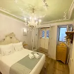 Exquisite With Patio Portuguese Soul Alfama 2p Lisboa